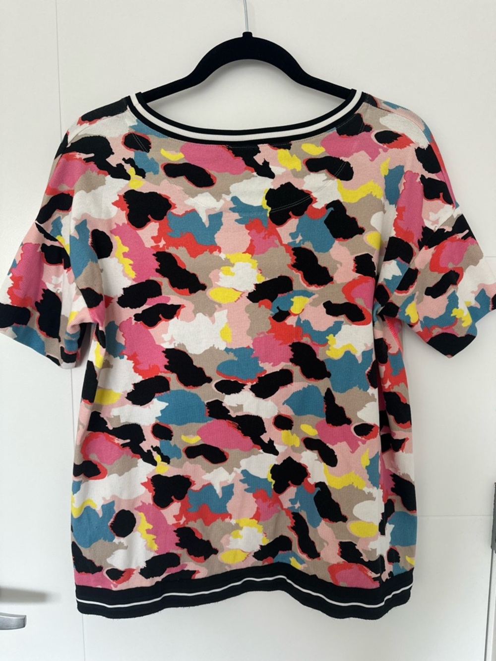 Marc Cain Ribbed Print T-Shirt Multi Macaroon - Picture 5 of 8